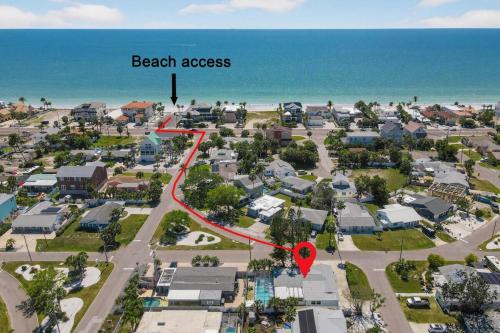 Redington Beach House | Sonnenhaus! 2 Blocks from Beach Access!