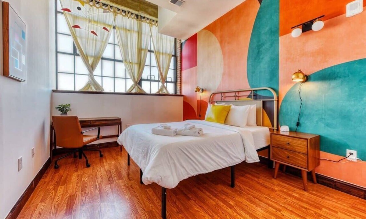 West Poplar Apartment | Sosuite | 2BR Apt w W/D, Gym, On-Site Restaurant