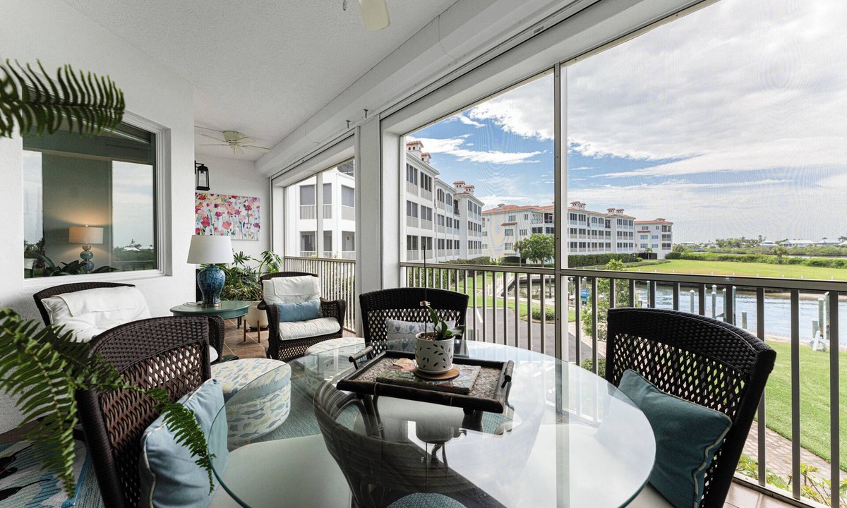 Cape Haze Condo | Sought after beautiful 2 bedroom Hacienda Condo