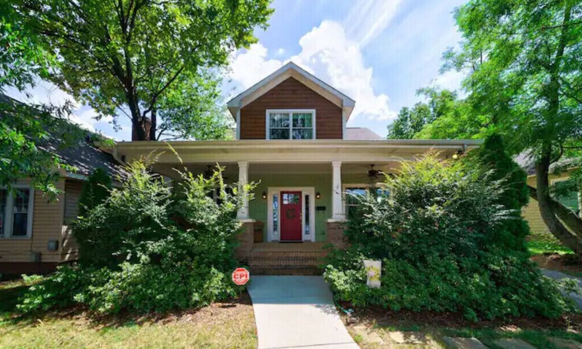 Wilmore House | South End Home: Pool + Spa+ Firepit+ Arcade