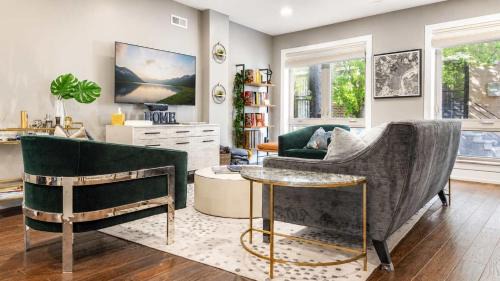 Queen Village House | South Philly 3BR Condo Near Italian Market