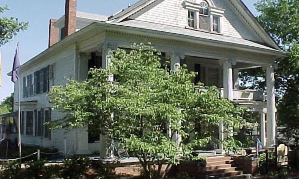 North Augusta Villa | Southern Charm nestled on the outskirts of Augusta, GA