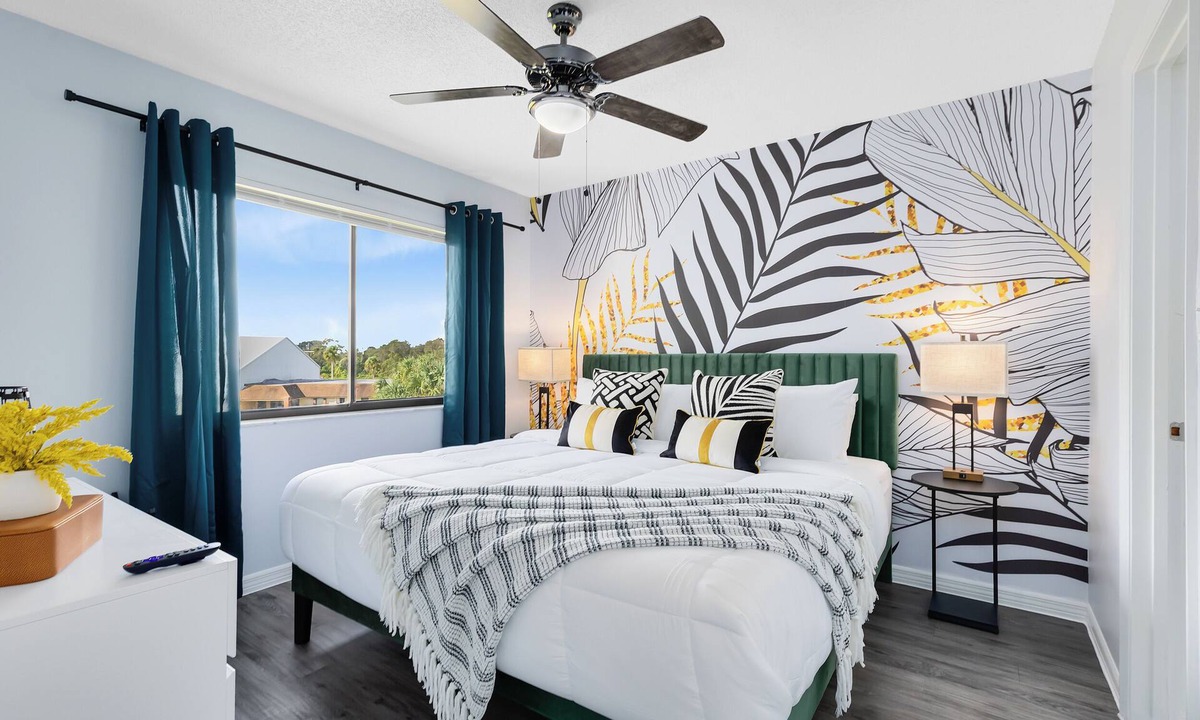 Titusville Apartment | *Space to unwind* NASA, Pool, BBQ, Gym, Games