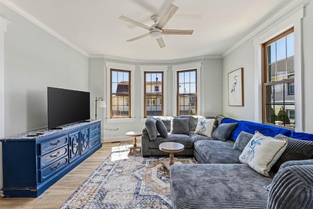 Cape May - Wildwood House | Spacious 6BR North Wildwood Home with a Private Pool