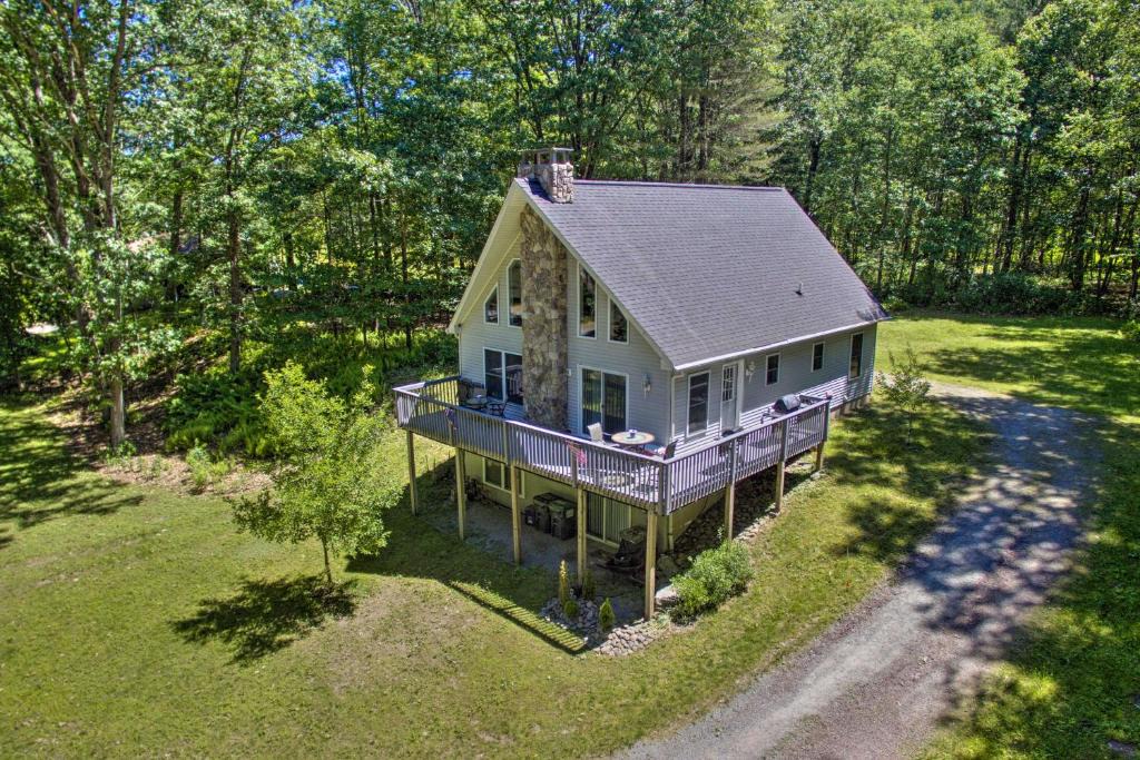 Callicoon House | Spacious Home w/Deck, Grill & Delaware River View