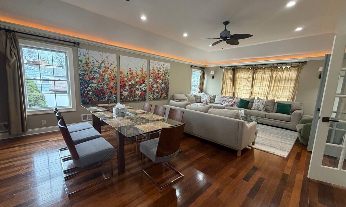 Piscataway House | Spacious Home w/In-Law Ste. Walk To Rutgers & MCMC
