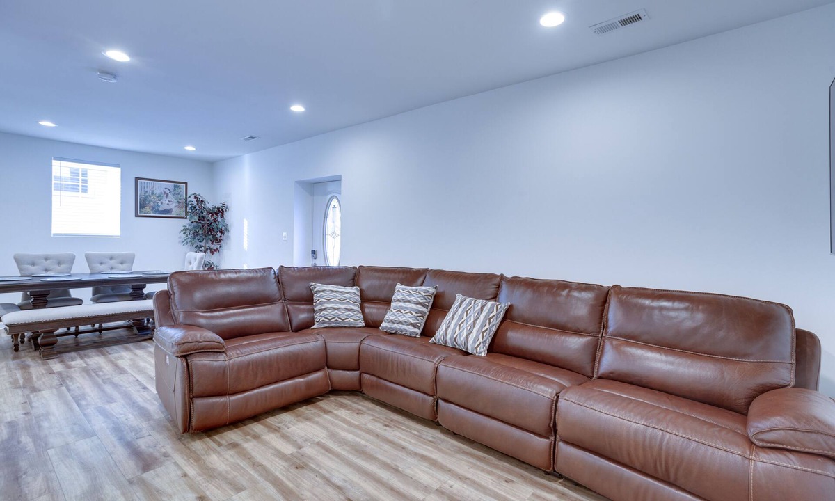 La Plata House | Spacious La Plata Escape
