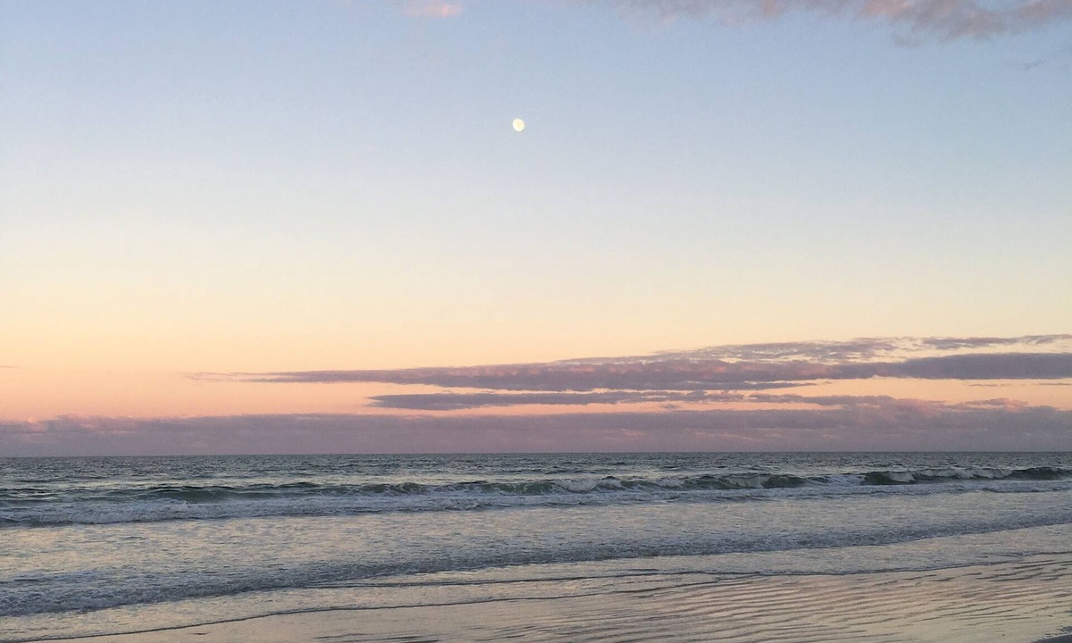 Daytona Beach Condo | Spacious Oceanfront 1st Floor 2 BR/2 BA Condo