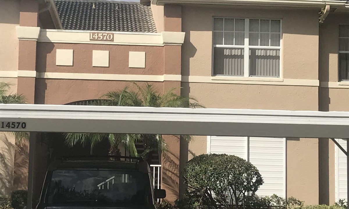 Cypress Lake Condo | Spacious Parker Lakes Condo