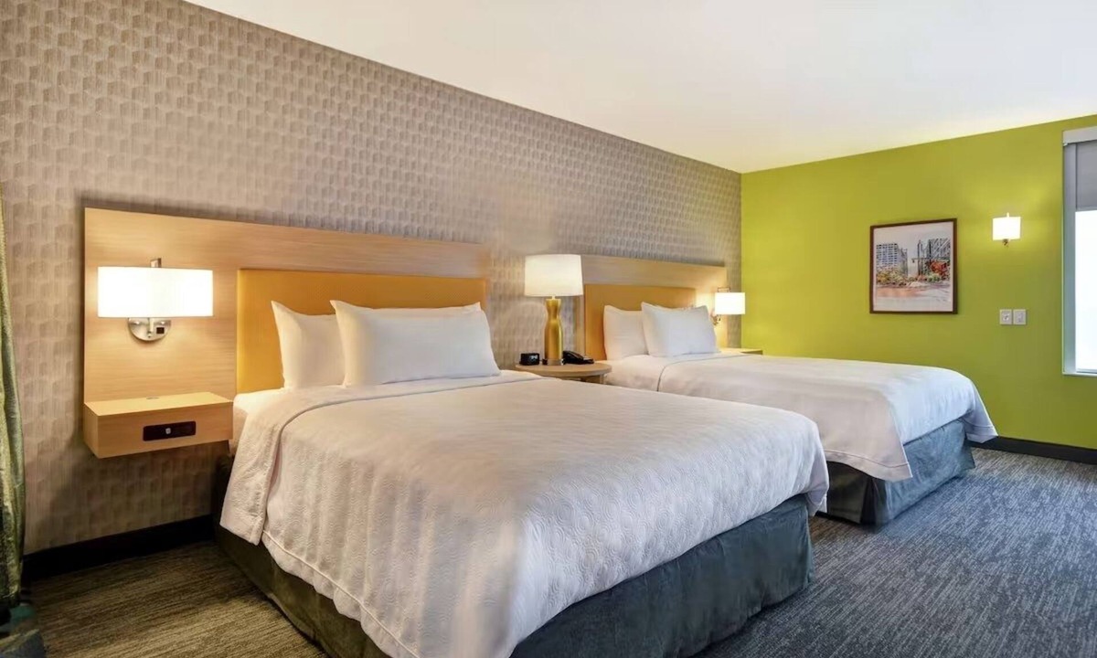 Rock Hill Hotel | Spacious Suite w/Outdoor Pool + Free Breakfast Near Rock Hill Sports Complex