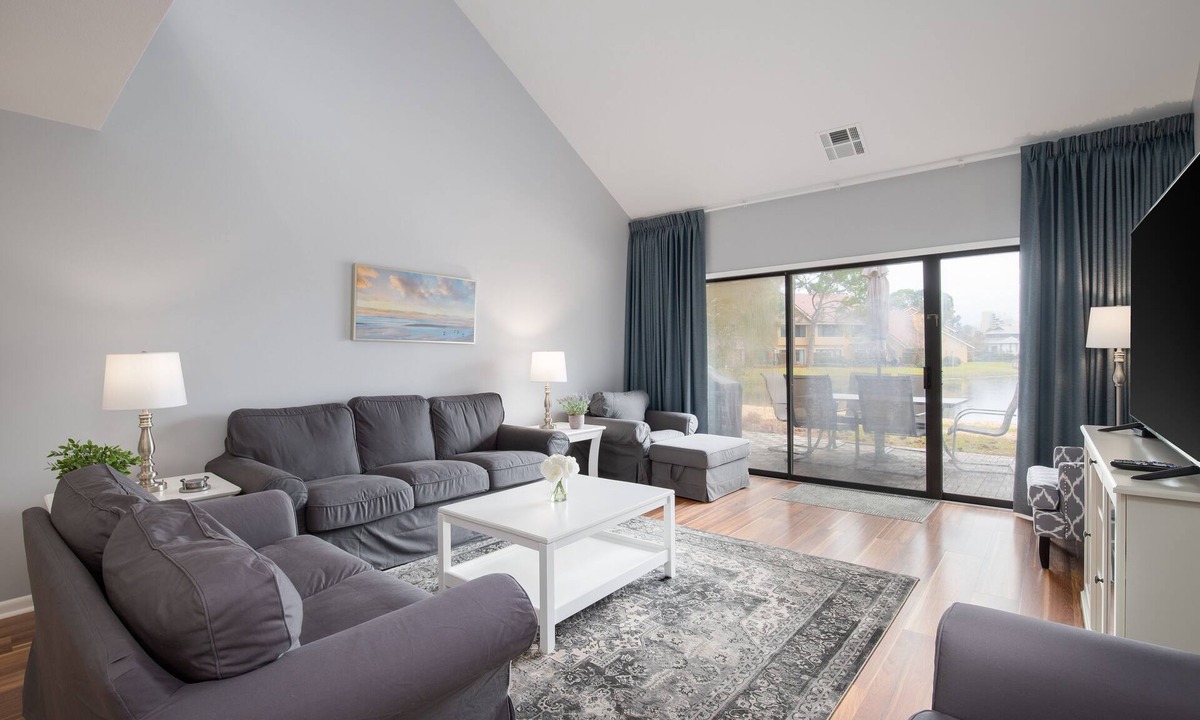 Sandestin House | Spacious villa includes golf cart, 2 bedrooms on 1st floor, pet friendly!