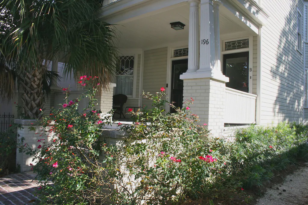 Cannonborough Elliotborough Apartment | Stay in Luxury. Eat, Shop W/Locals-King Street just 5 Blocks Away