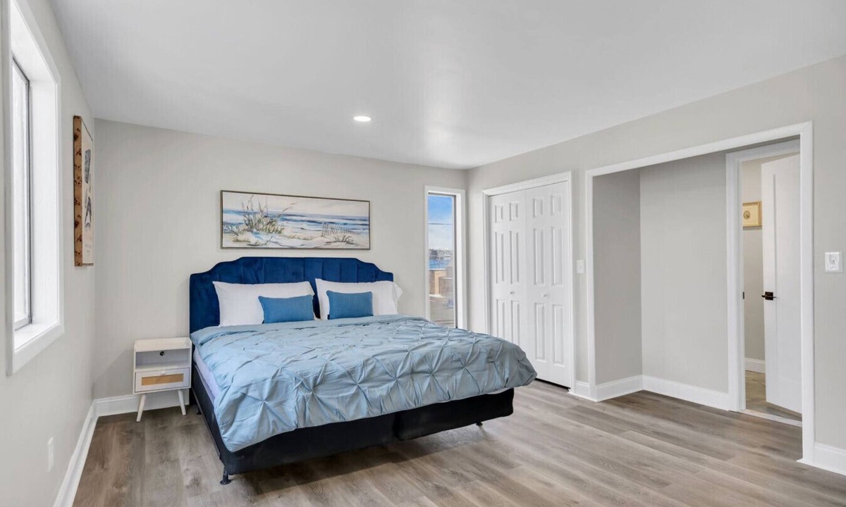 Seaside Heights Bed & Breakfast | Steps to Boardwalk w/Pool, Free Parking | Jersey Shore Stay