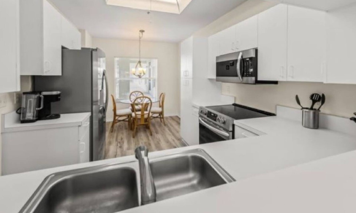 Palmer Ranch Condo | Stoneybrook Golf & Country Club in Palmer Ranch, Sarasota, Florida