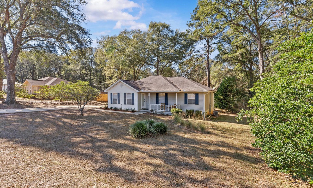 Dothan Cottage | Stowers Hideaway 3-bedroom cottage with AC in welcoming Dothan