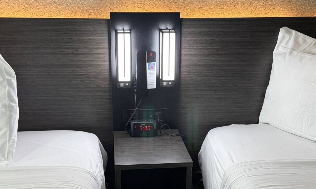 Coral Springs Hotel | Studio 6 Coral Springs, FL - Fort Lauderdale