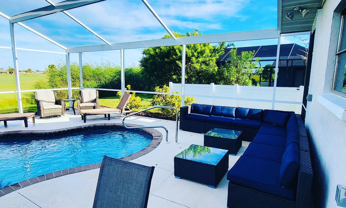 Pebble Beach House | Stunning 3-Bedroom Golf-Front Pool Villa with Scenic Views, 2 Living Rooms