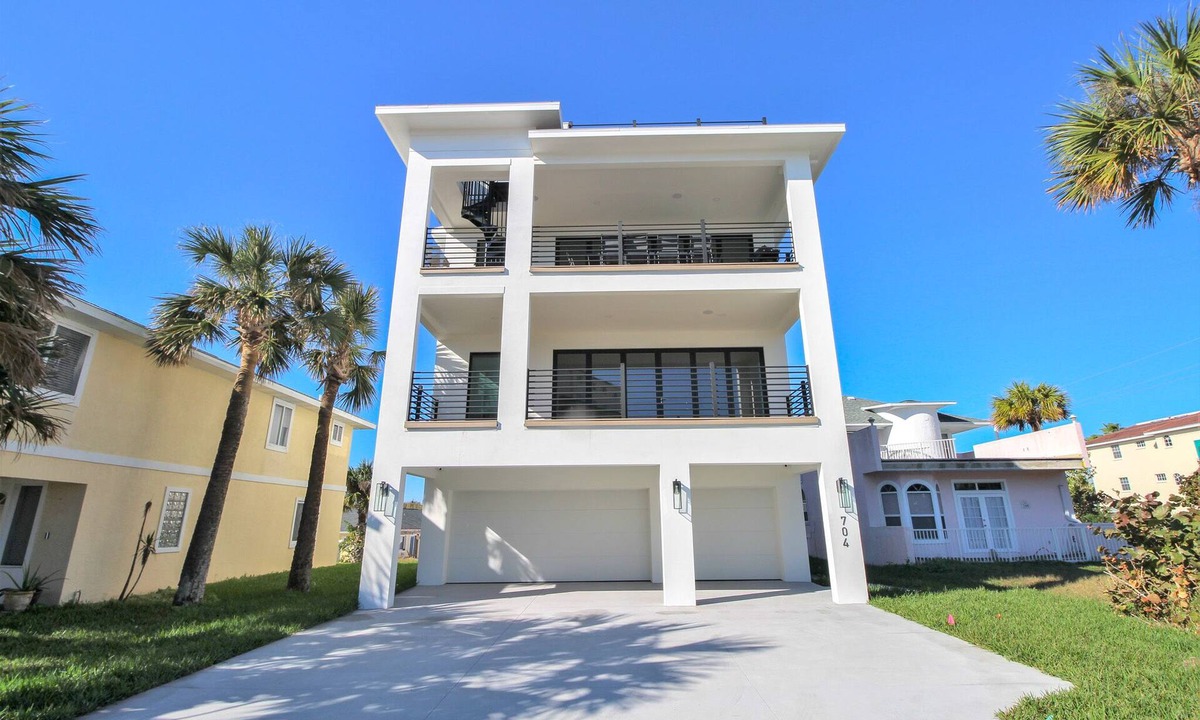 Horton Shores House | ☀️Stunning Luxury Ocean View Home-Pet Friendly🐾Sea View Play☀️