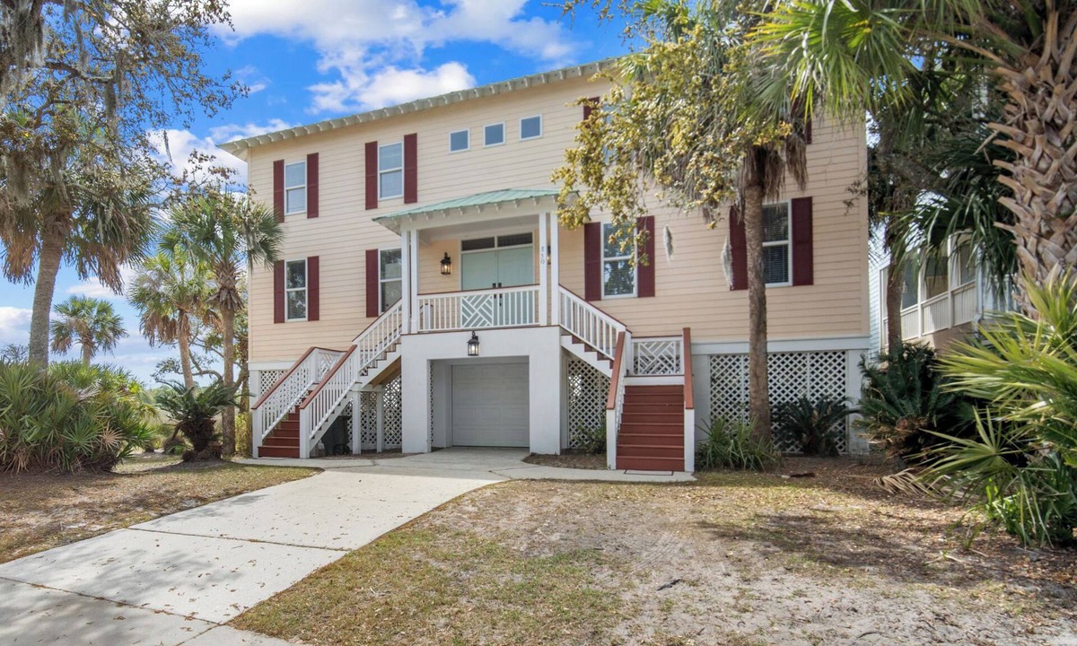 Bonito Boathouses House | Stunning Marsh Views from 4 Porches, Golf Cart Included, Pet Friendly - 850 Bonito