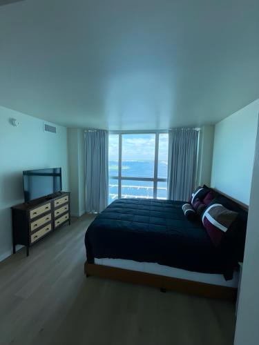 Fort Myers River District Apartment | Stunning Water View Suite
