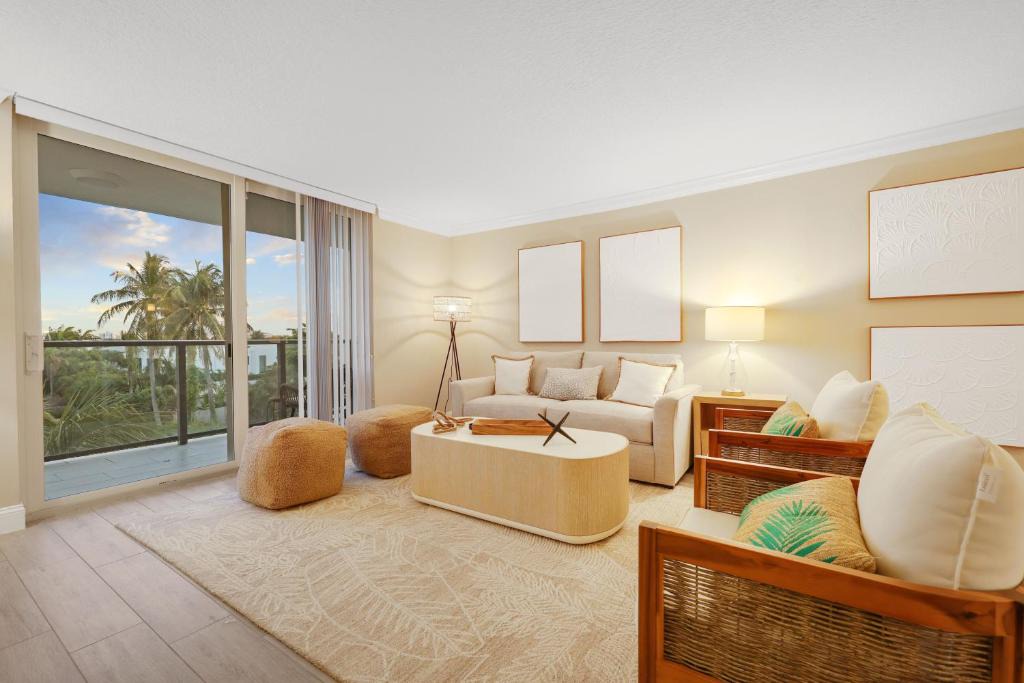 Boca Raton Apartment | Stylish 2BR, 2BA Apartment with Balcony & Pool - Just Steps from the Beach