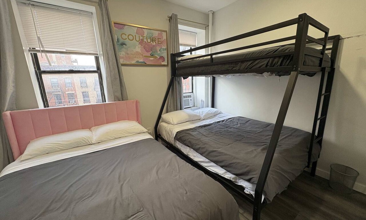 Williamsbridge Apartment | Stylish 2BR Midtown West Near Times Square