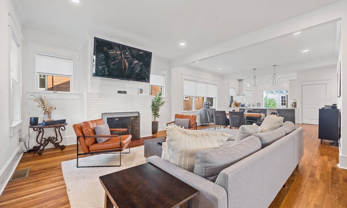 Poncey-Highland House | Stylish 3BR Retreat Near BeltLine & Ponce City