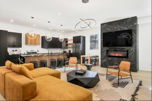 Atlanta House | Stylish Spacious Home near Downtown ATL with Hidden Room