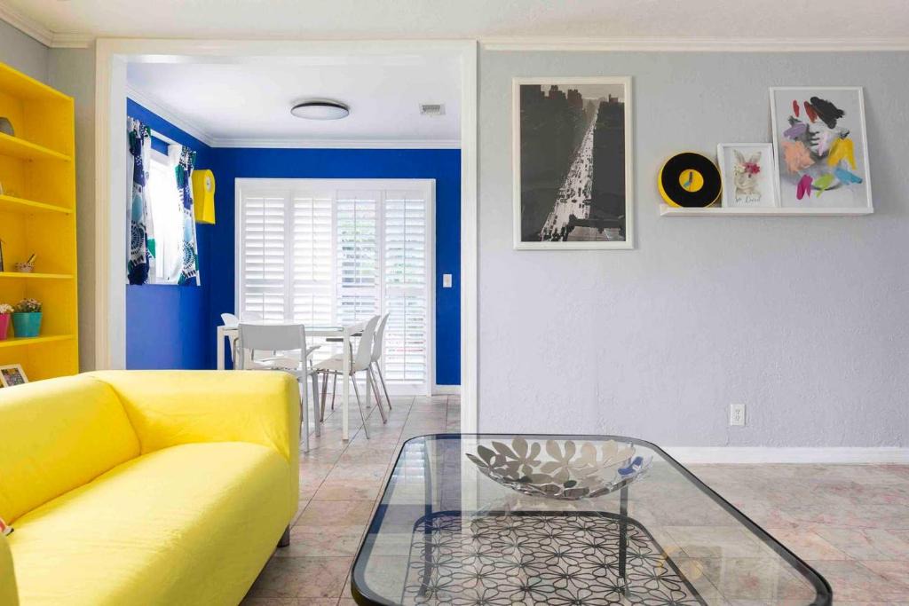 Parker Ridge House | Stylish Vacation Home Close to Everything