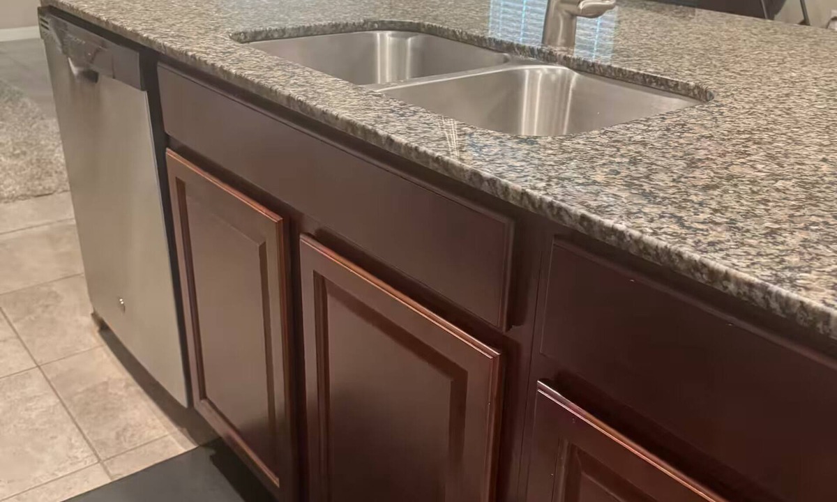 Riverview House | Suburban Tampa Oasis Beach& Fun