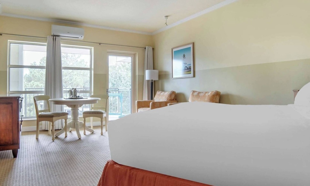 Sandestin Hotel | Sun-Drenched Studio w/Bay Views & Kitchenette: On-site Fitness Center & Pool