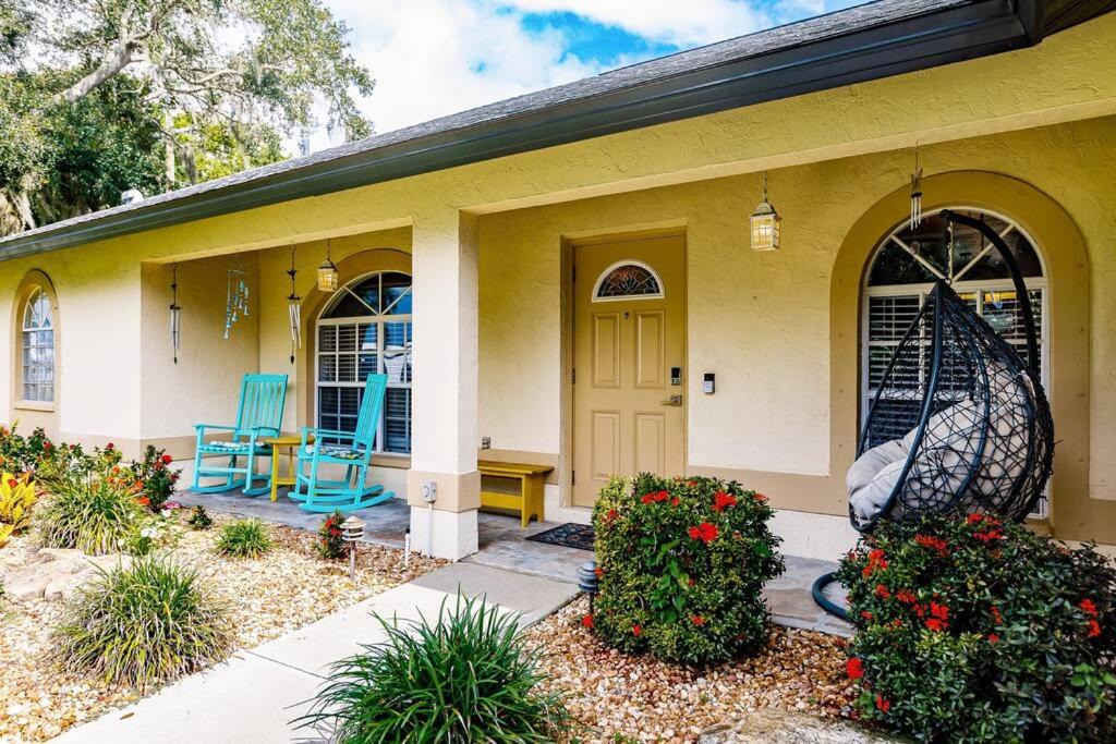 Laurel House | Sunny Oasis Getaway -Heated Pool-Mini Golf-Near Beach