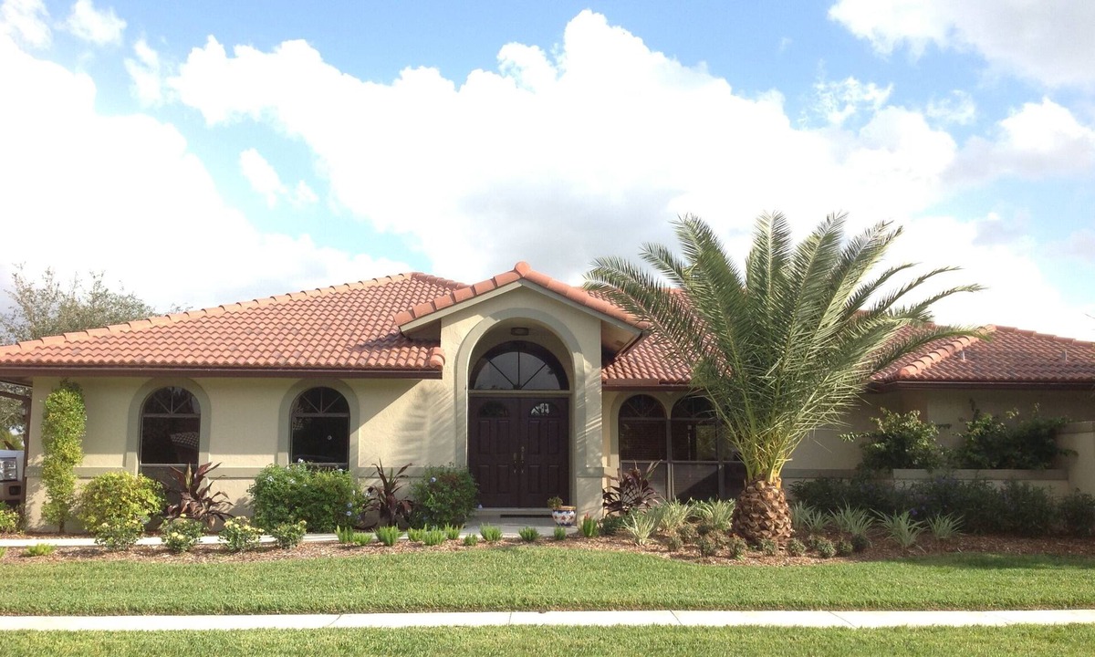 Equestrian Walk House | Sunny South Florida - Walk to WEF & Global Dressage - WiFi included