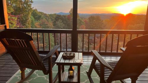 My Mountain House | Sunrise on the Ridge