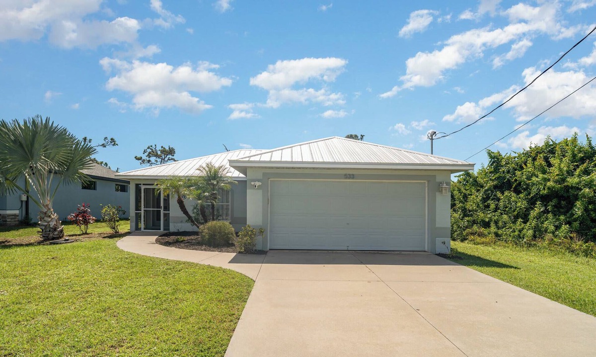 Rotonda Heights House | Sunset