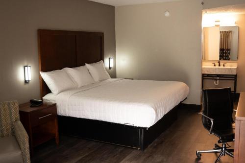 Chamblee Hotel | SureStay by Best Western Atlanta Northeast