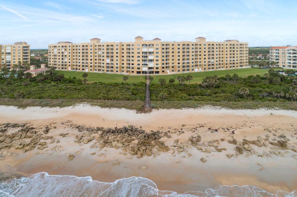 Palm Coast Apartment | Surf Club I 1403, 2 Bedrooms, Sleeps 6, 4th Floor, Ocean Front, Pool, WiFi