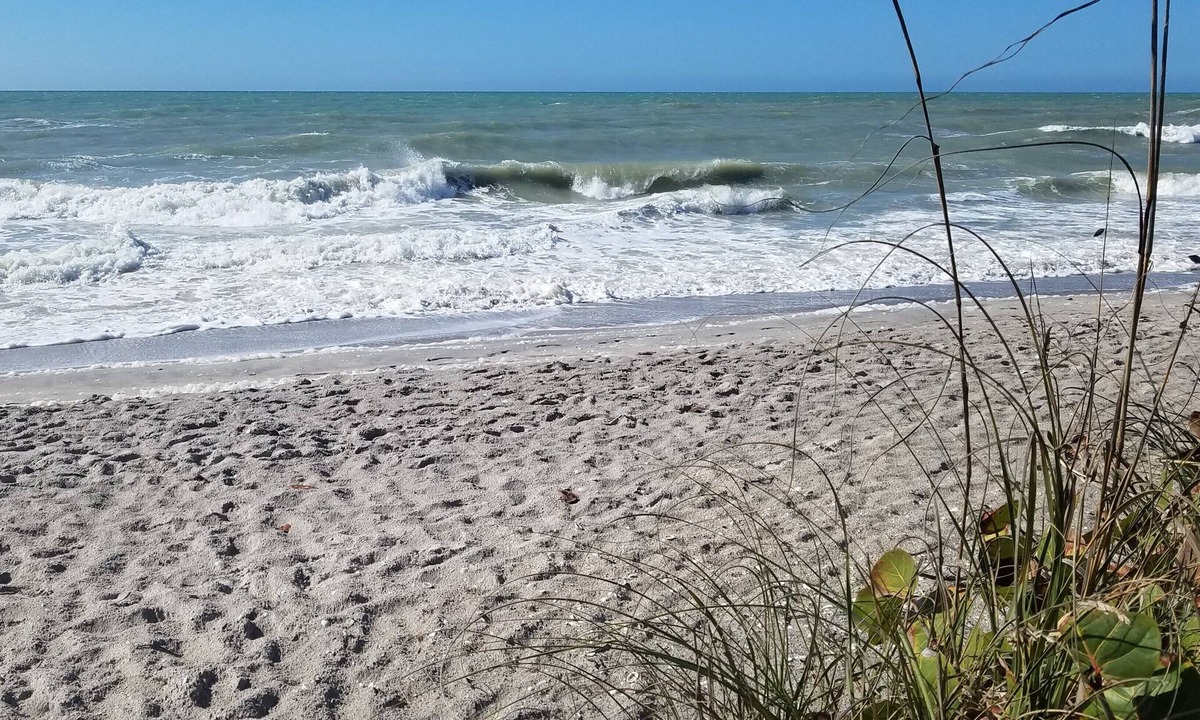 Englewood Condo | Surf 'n Sand 2 bedroom condo