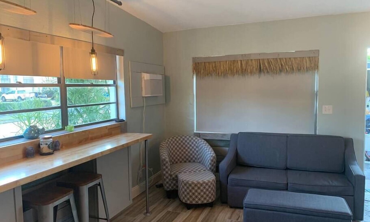 Cocoa Beach Apartment | The Beach side condo