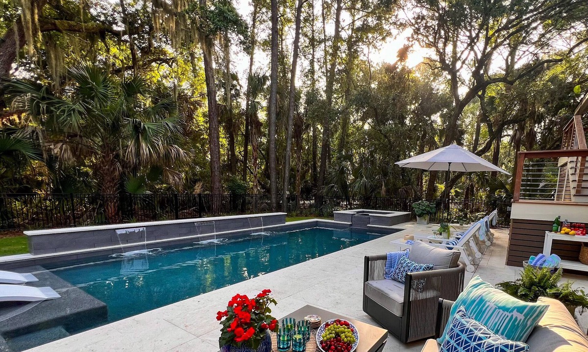 Vanderhorst Plantation House | The Birdie - Luxury Kiawah Beach House - Private Pool and Hot Tub!