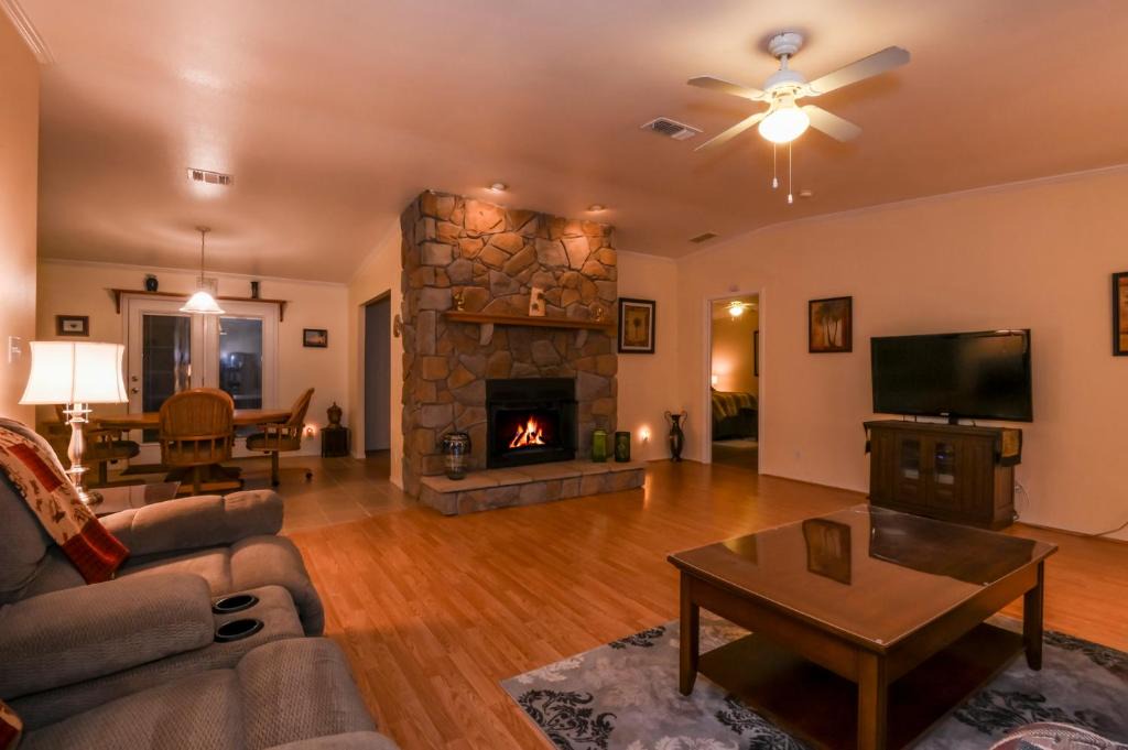 Homosassa House | The Blue Nile! Your Florida Vacation is Calling. Vacation, Leisure or Business