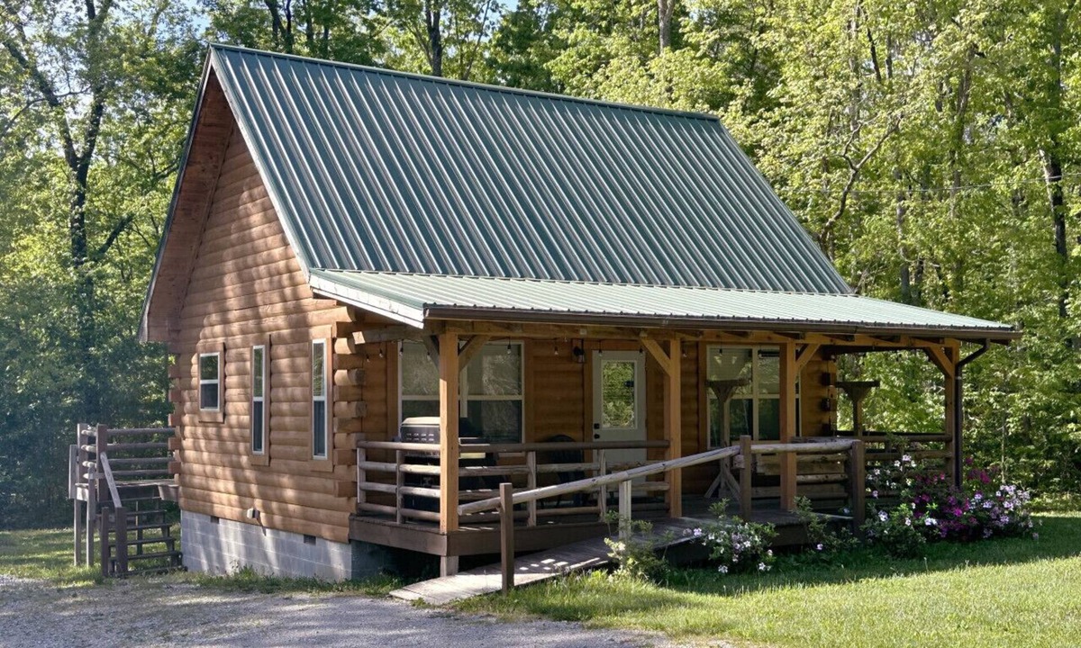 Monteagle Cabin | The Calming Cabin — Your Getaway for Peace, Relaxation, & Area Adventures