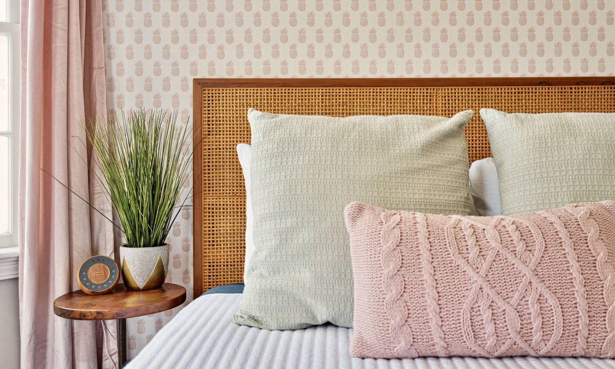 Cannonborough Elliotborough House | The Charleston Suites: The Emerson Suite