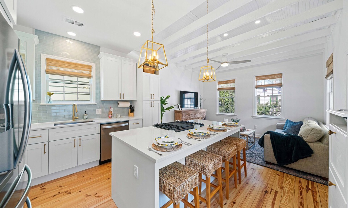 Cannonborough Elliotborough House | The Charleston Suite: The Harper Suite