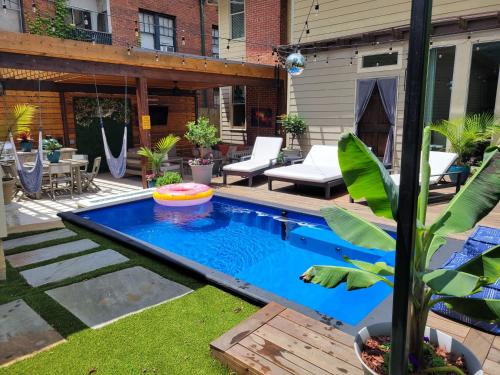 Midtown House | The Classy Craftsman - Beautiful Decor & Pool