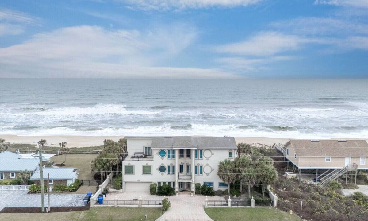 South Ponte Vedra Beach Apartment | The Coastal Splendor