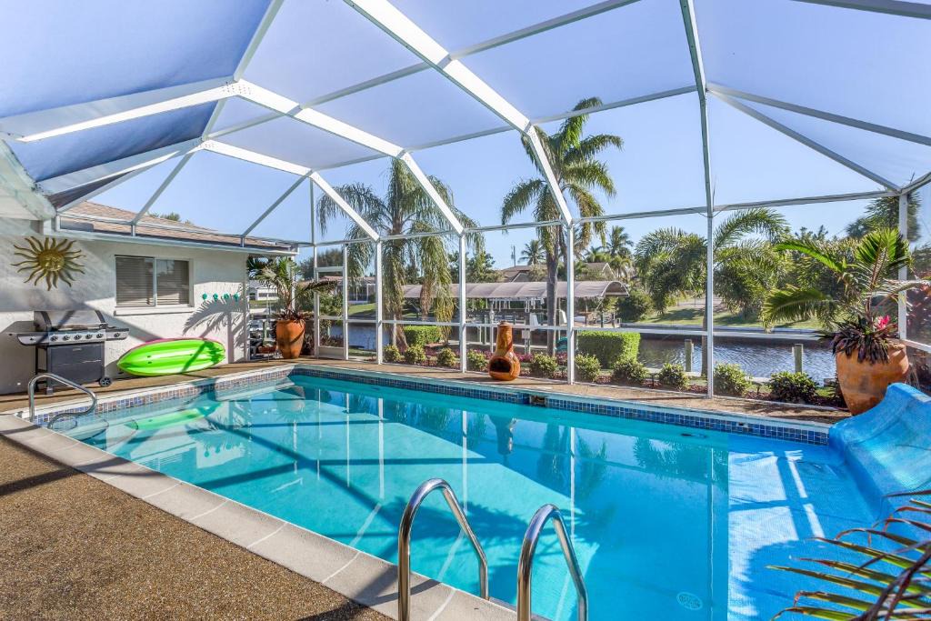 Caloosahatchee House | The Coral House