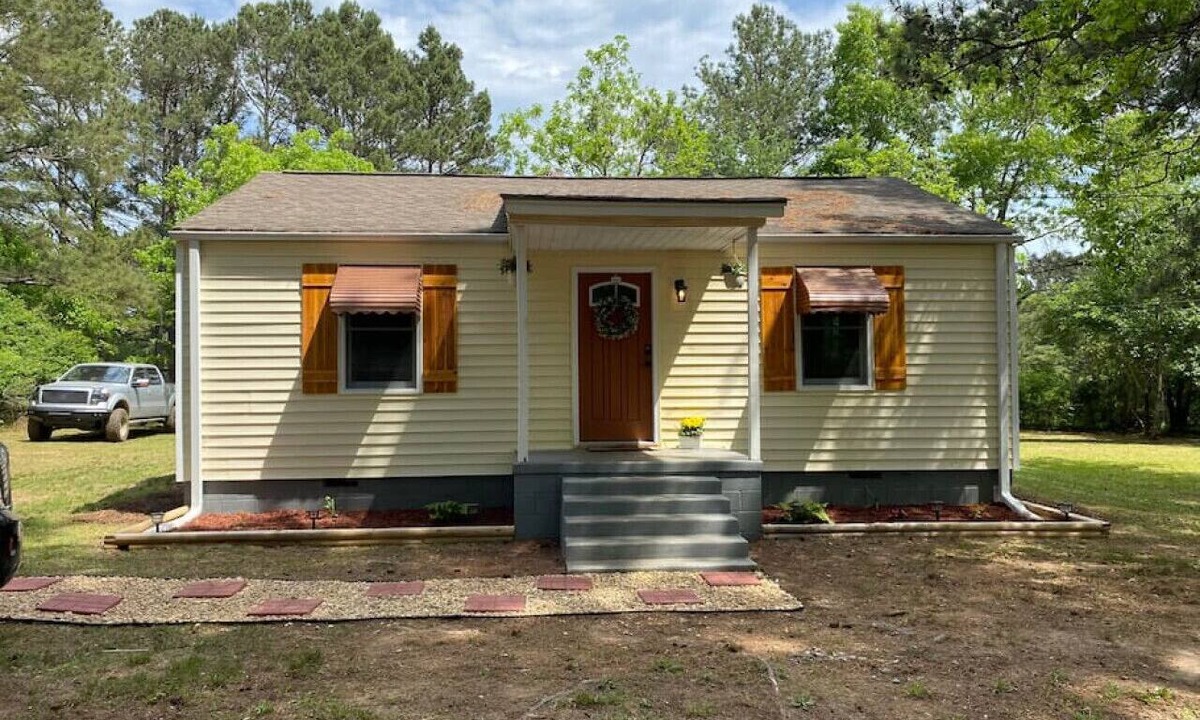 Griffin House | The Cottage at Refuge Ranch - Country Paradise!