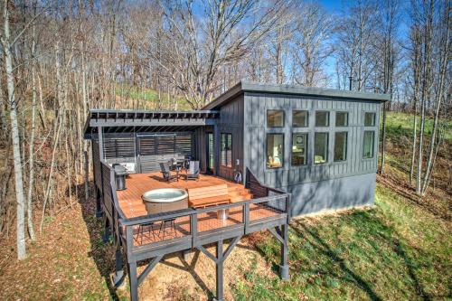 Clyde Villa | The Cypress Villa where luxury & nature meet