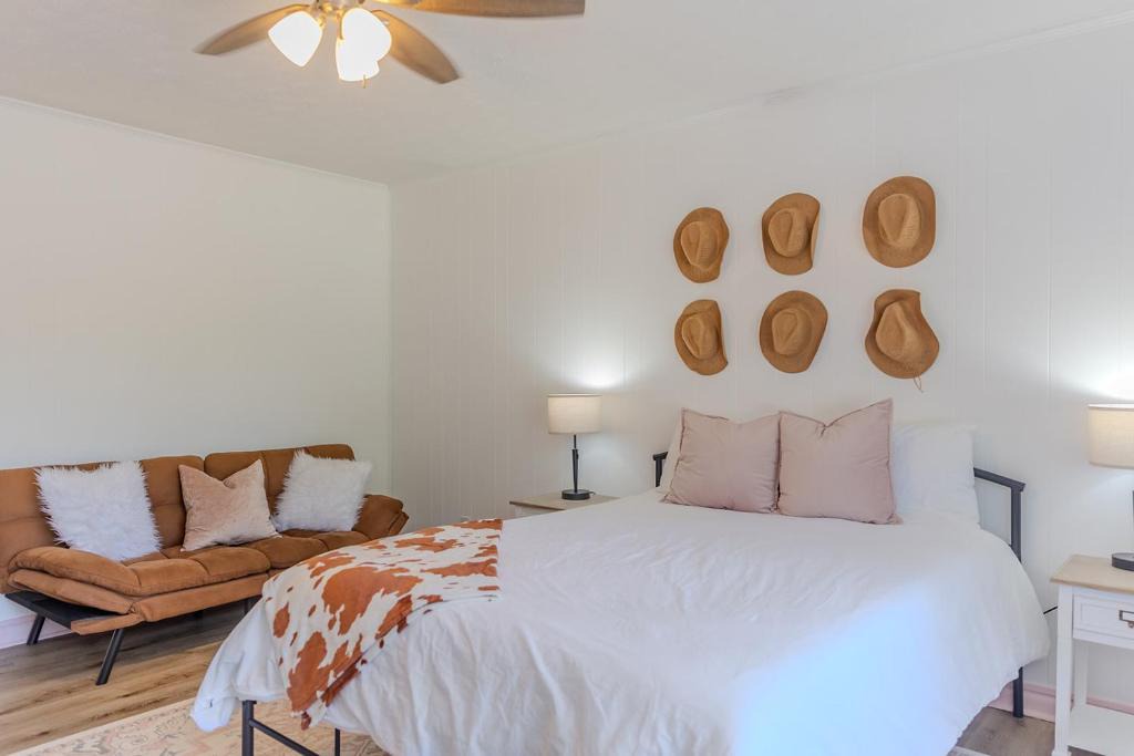 Covington Apartment | The Dolly-1/2 mi from the Square